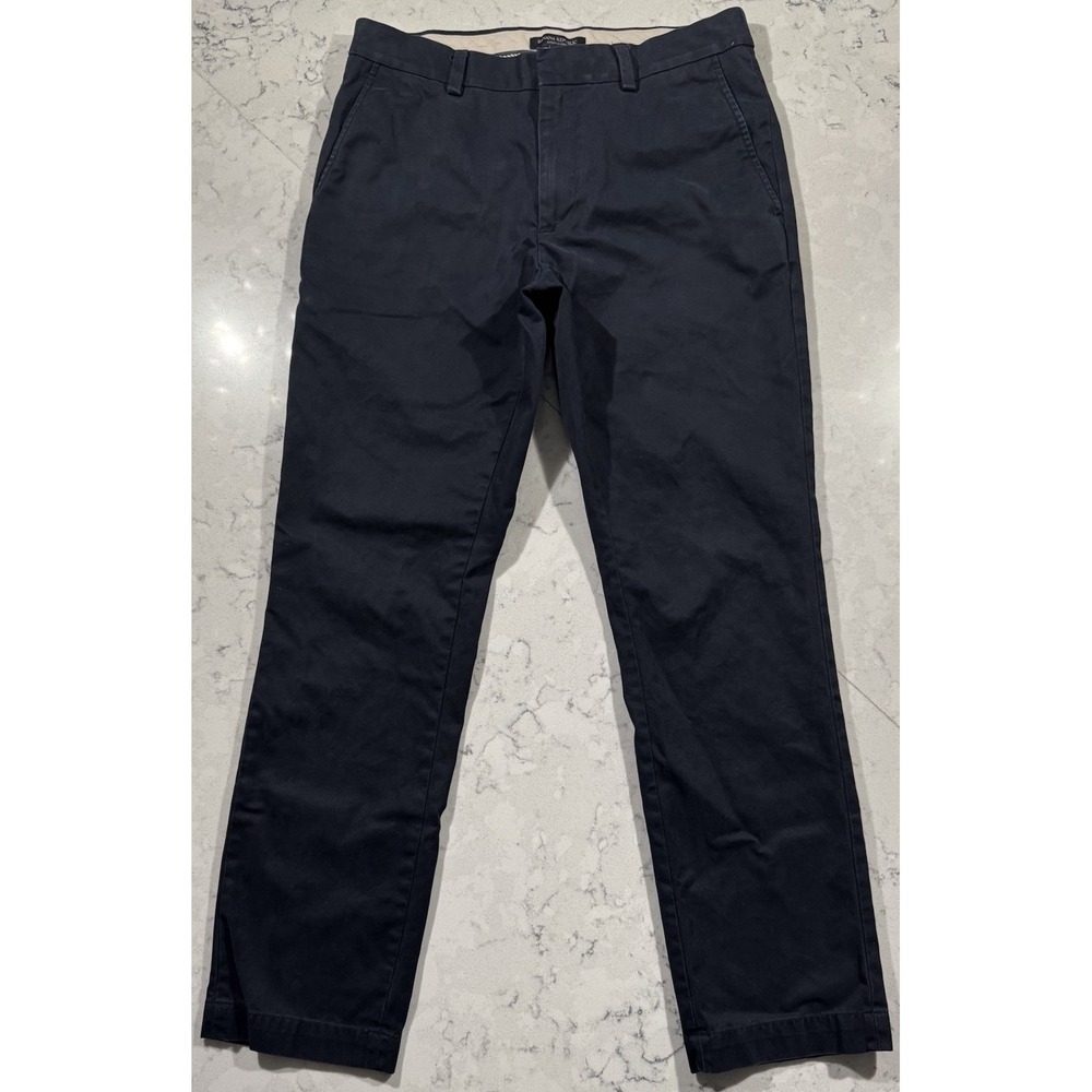 Banana Republic Aiden Chino Pants Mens 31x30 Navy Blue 100% Cotton Preppy Casual